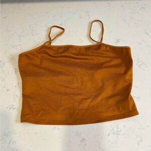 ALO Yoga Rust Colour Crop Tank